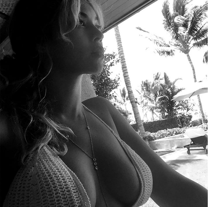 Beyonce Pictures From Hawaii Vacation 2015