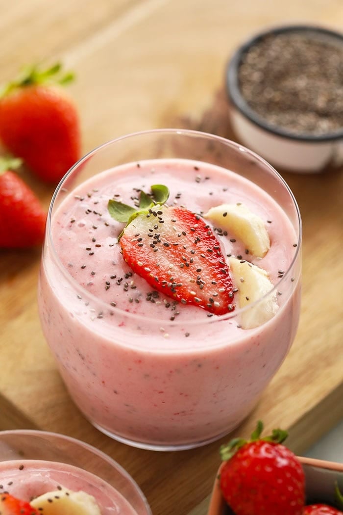 Creamy Strawberry Chia-Seed Smoothie