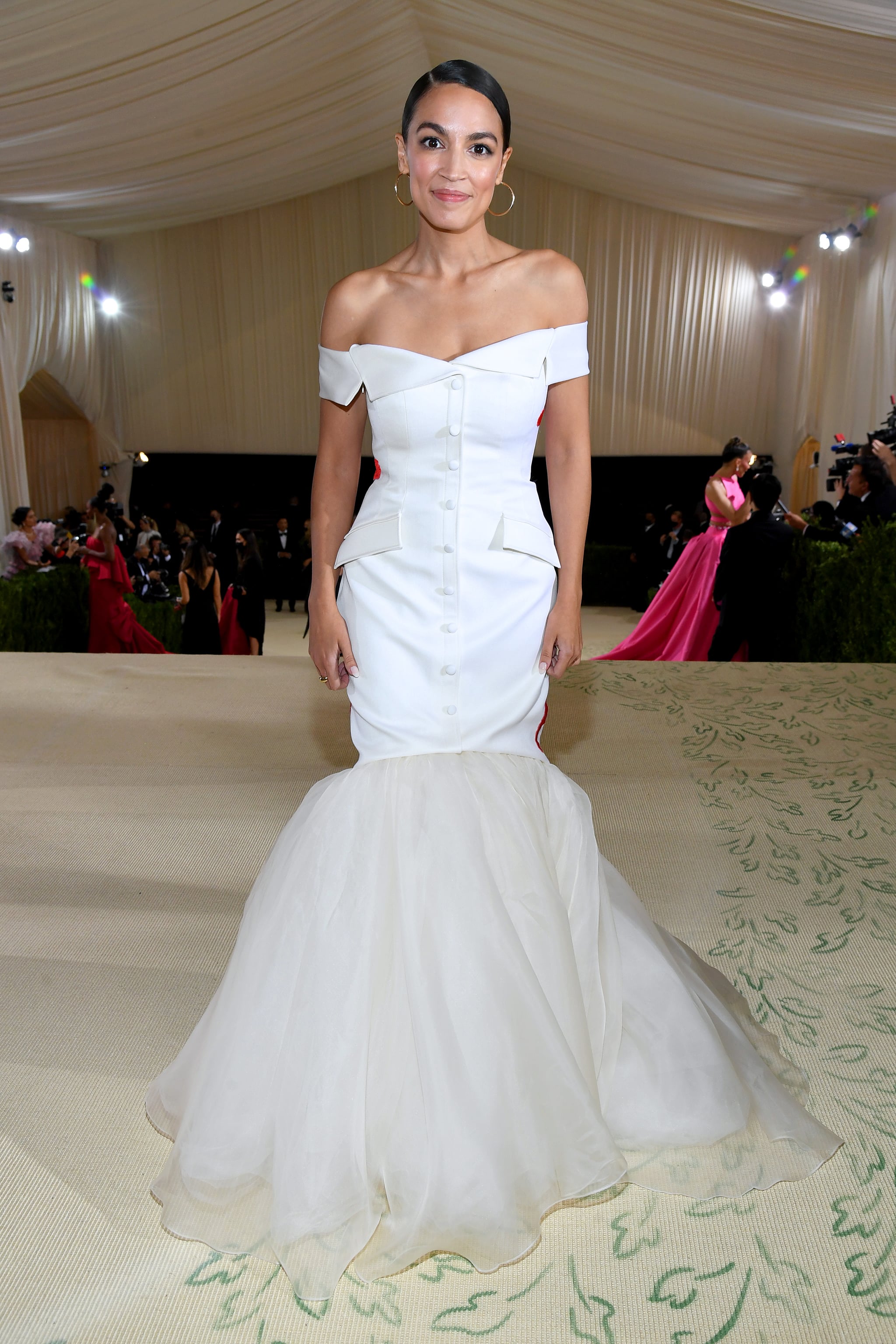 The Bride Wore a Chanel Couture Wedding Dress Inspired by Claudia Schiffer  | Vogue