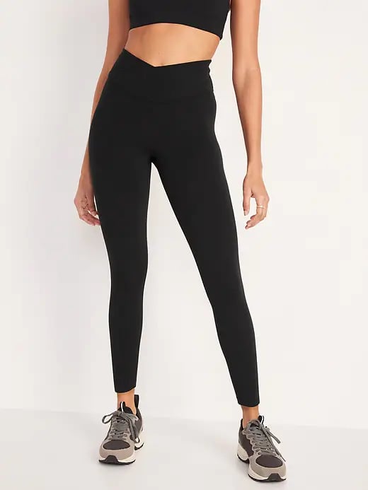 Old Navy Extra High Cross-Waisted PowerChill Light Compression 7/8-Length Leggings