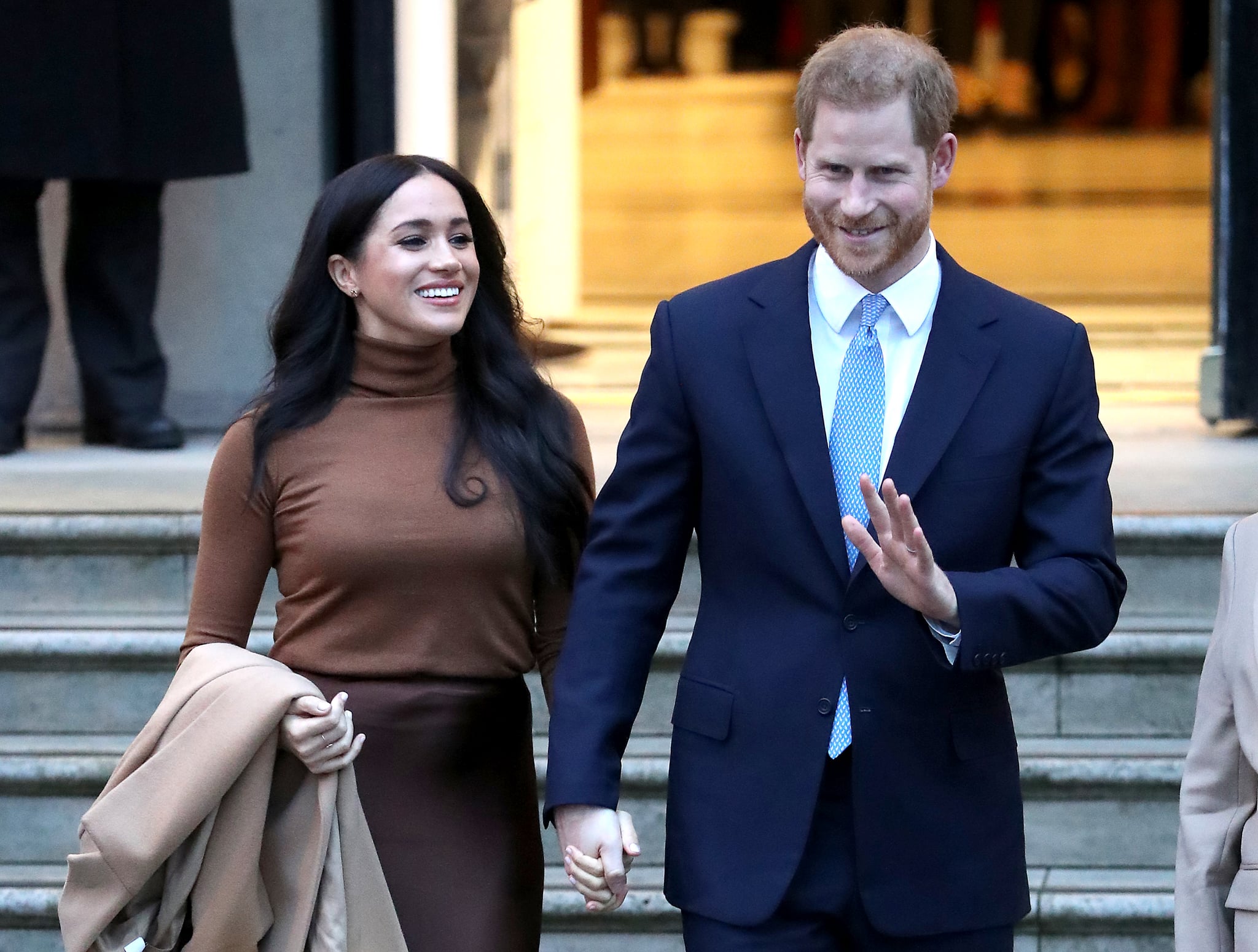 英国伦敦- 07年1月:哈里王子,苏塞克斯和梅根·公爵,公爵夫人苏塞克斯离开加拿大房子1月07年,2020年在伦敦,英国。(图片由克里斯·杰克逊/盖蒂图片社)