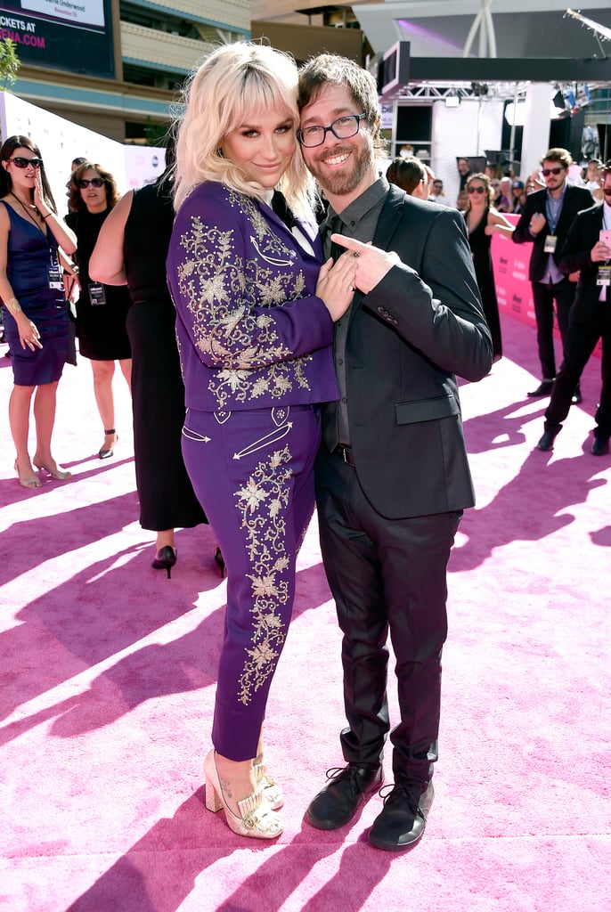 Kesha at 2016 Billboard Music Awards