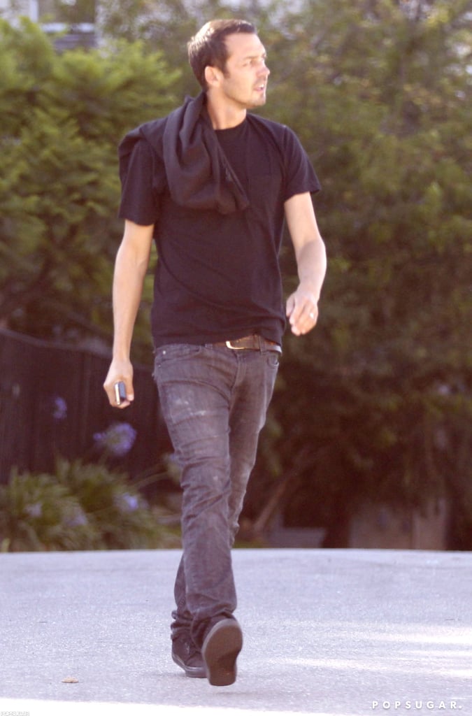 Rupert Sanders wore jeans and a black shirt.