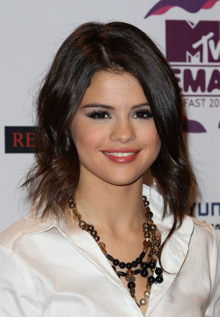 El cabello de Selena Gomez en 2011