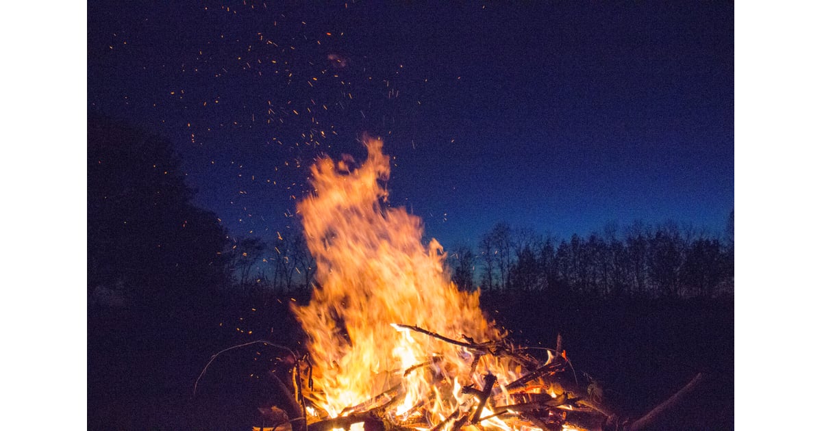 Backyard Bonfires Are Your Idea Of A Perfect Nighttime Get