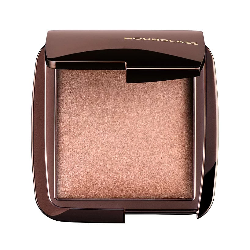 For the Mom Obsessed With Good Lighting