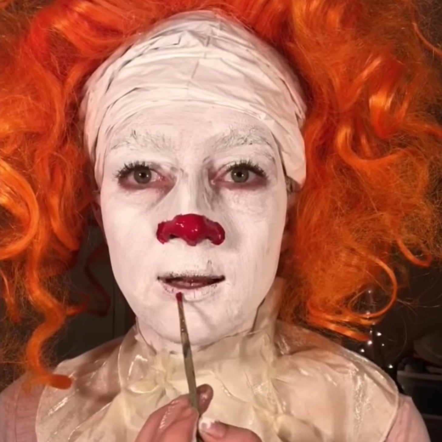 Funny Pennywise Makeup Tutorial Video | POPSUGAR Entertainment
