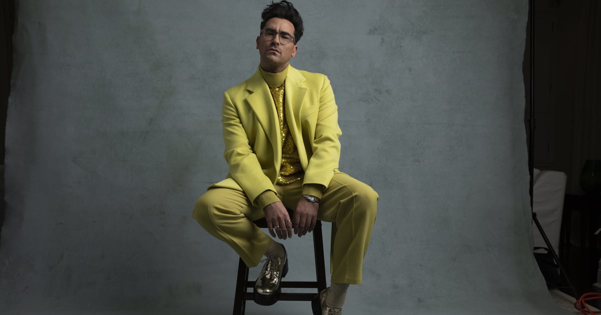 Dan Levy Is Wearing So Much Color to the Golden Globes, David Rose Could Never Dan Levy Is Wearing So Much Color to the Golden Globes, David Rose Could Never