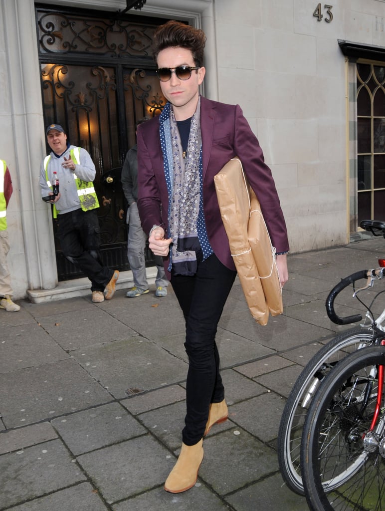 Nick Grimshaw carried a package outside Kate's birthday.
