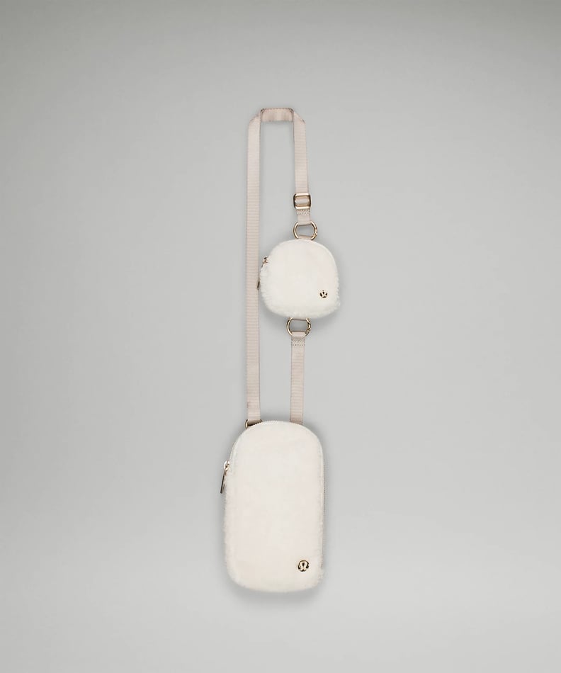 A Cozy Bag: lululemon Modular Phone Crossbody Bag *Fleece