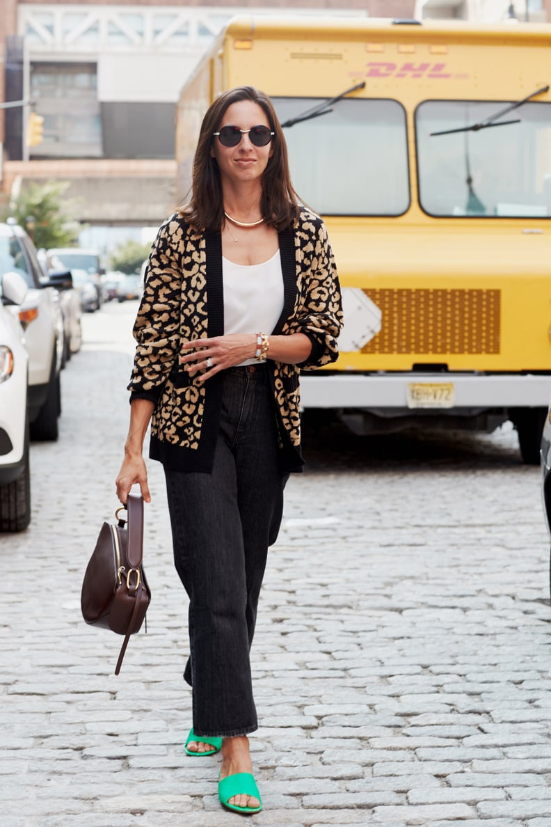 Easy Outfits: A Cardigan, Jeans, a Bag, Heels, and Sunglasses