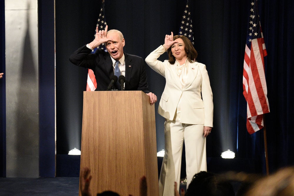 Maya Rudolph Wearing Her White Pantsuit as Kamala Harris on SNL