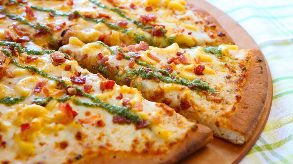 Mac and Cheese Pizza