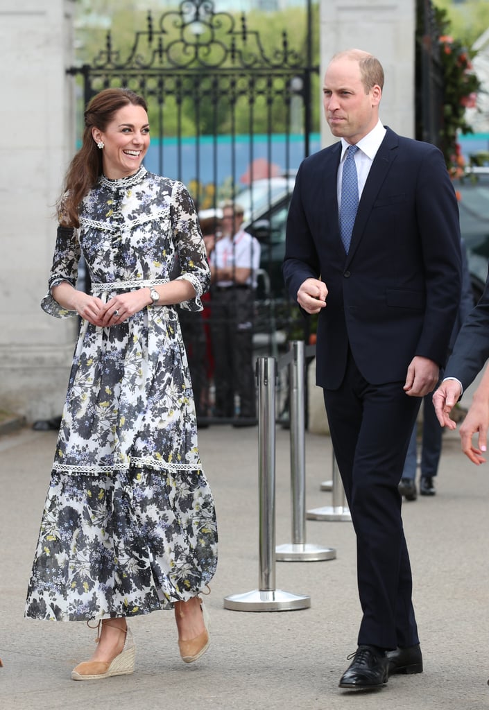 Kate Middleton is stopping to smell the flowers! After exploring her "Back to Nature" garden with her family over the weekend, the Duchess of Cambridge showed off her garden to schoolchildren during the Chelsea Flower Show in London on Monday. Wearing a white button-down and stylish wide-leg khakis, the mother of three channeled her inner child as she created little boats for a stream race, roasted marshmallows, and even played in a treehouse. Later that afternoon, Kate stopped by the flower show with Prince William and Queen Elizabeth II. The trio was all smiles as Kate gave them the grand tour of her new garden. I don't know about you, but these photos certainly have me ready for Summer! 

    Related:

            
            
                                    
                            

            The Best Pictures From Kate Middleton&apos;s Busy 2019 — So Far!