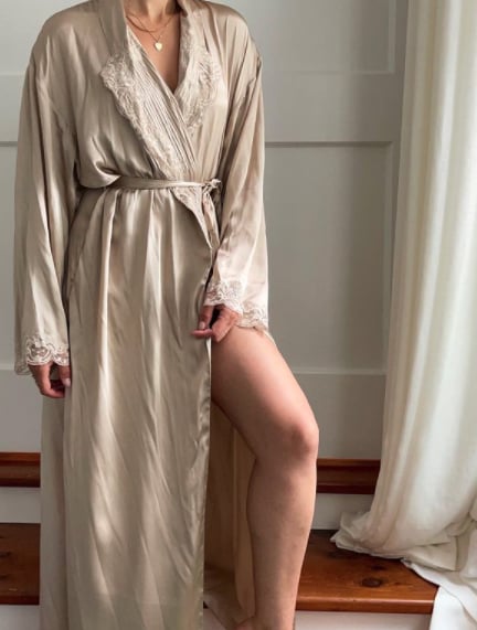 100 percent silk robe Outlet