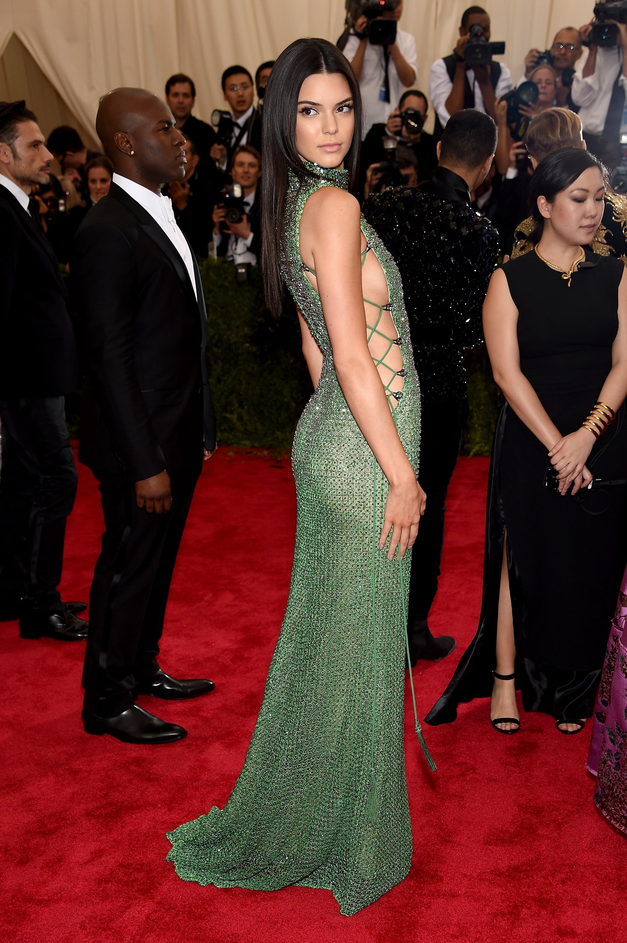 Kendall jenner met gala dress shop