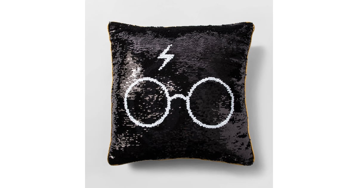 Harry Potter Throw Pillow in Black / Gold Cheap Harry Potter Gifts
