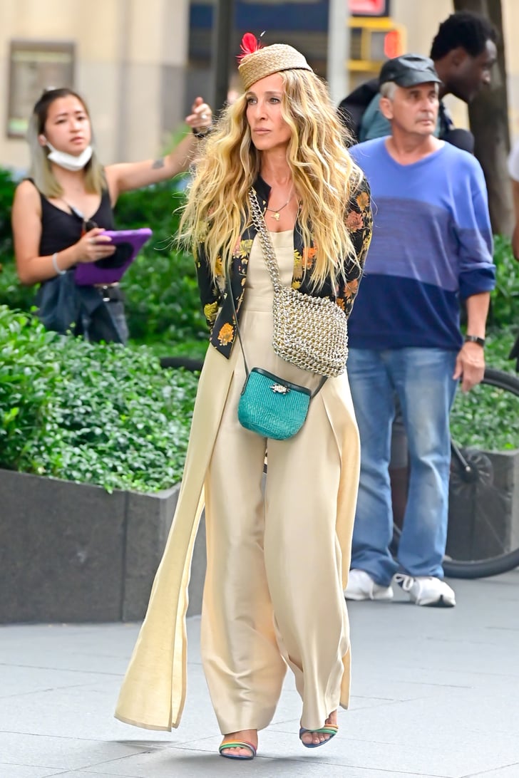 Defending Carrie Bradshaw's New Looks on And Just Like That POPSUGAR