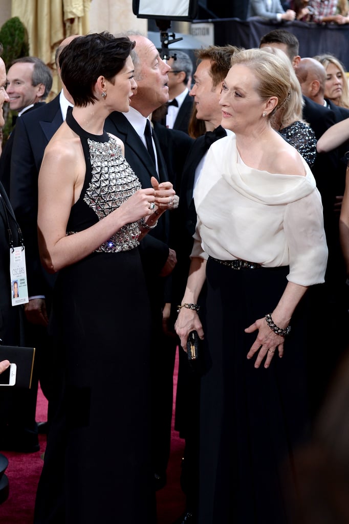It was a Devil Wears Prada reunion when Anne Hathaway and Meryl Streep met up on the red carpet.