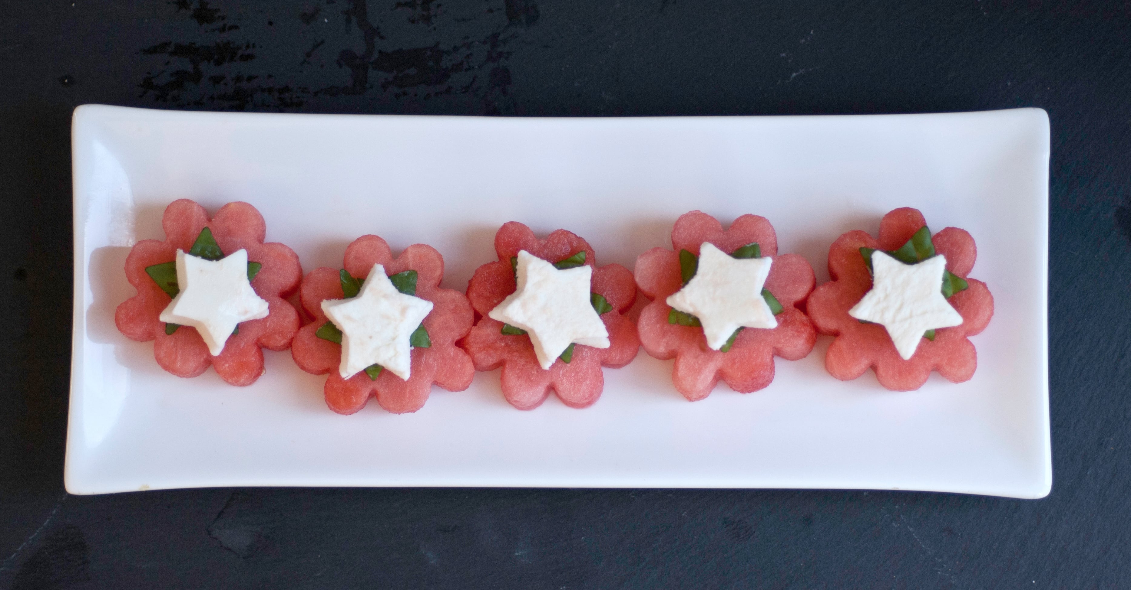 These Vegetable Cutters Turn Your Food Into Cute Flower and Star Shapes -  Eater