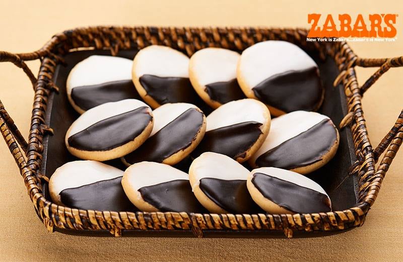 New York: Black and White Cookies