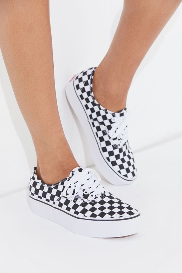 vans authentic checkerboard platform