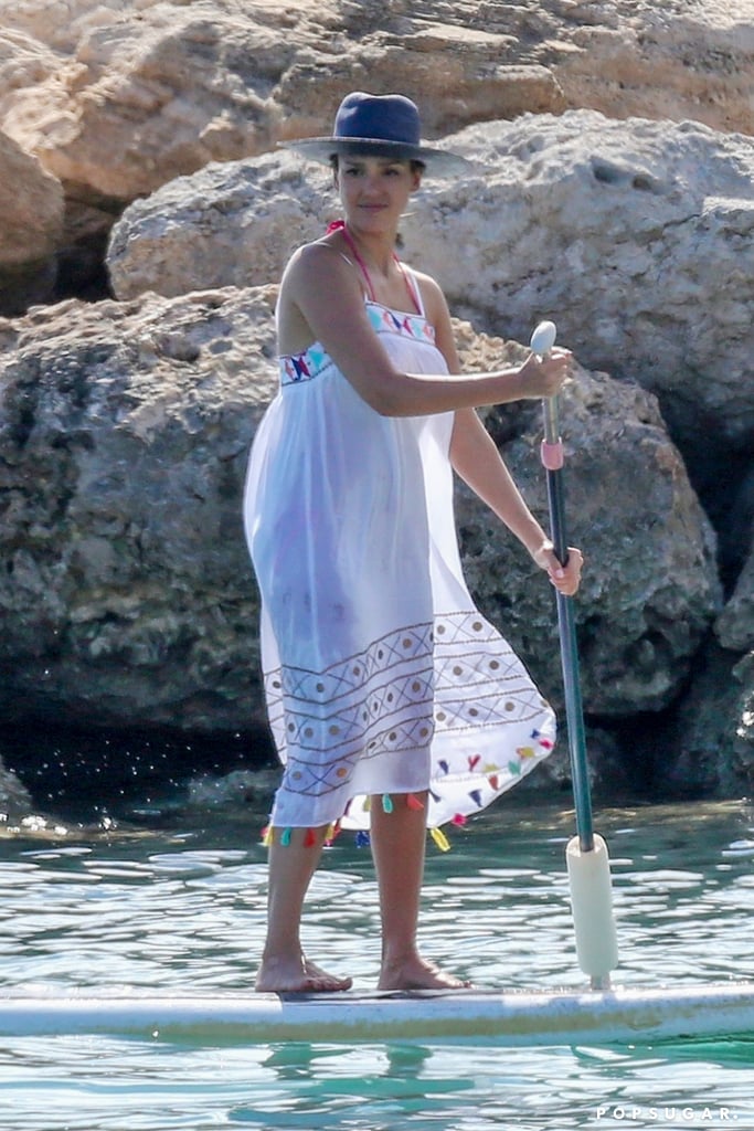 Jessica Alba in Hawaii Pictures July 2017