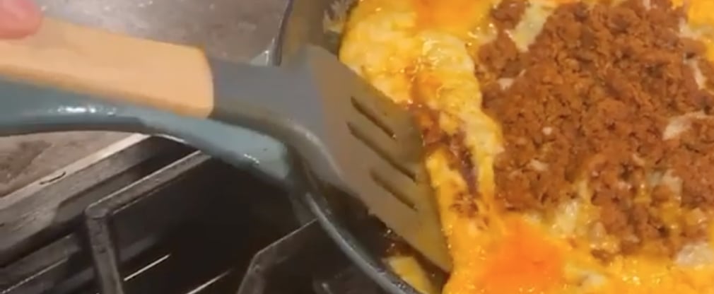 Chrissy Teigen Queso Fundido Video