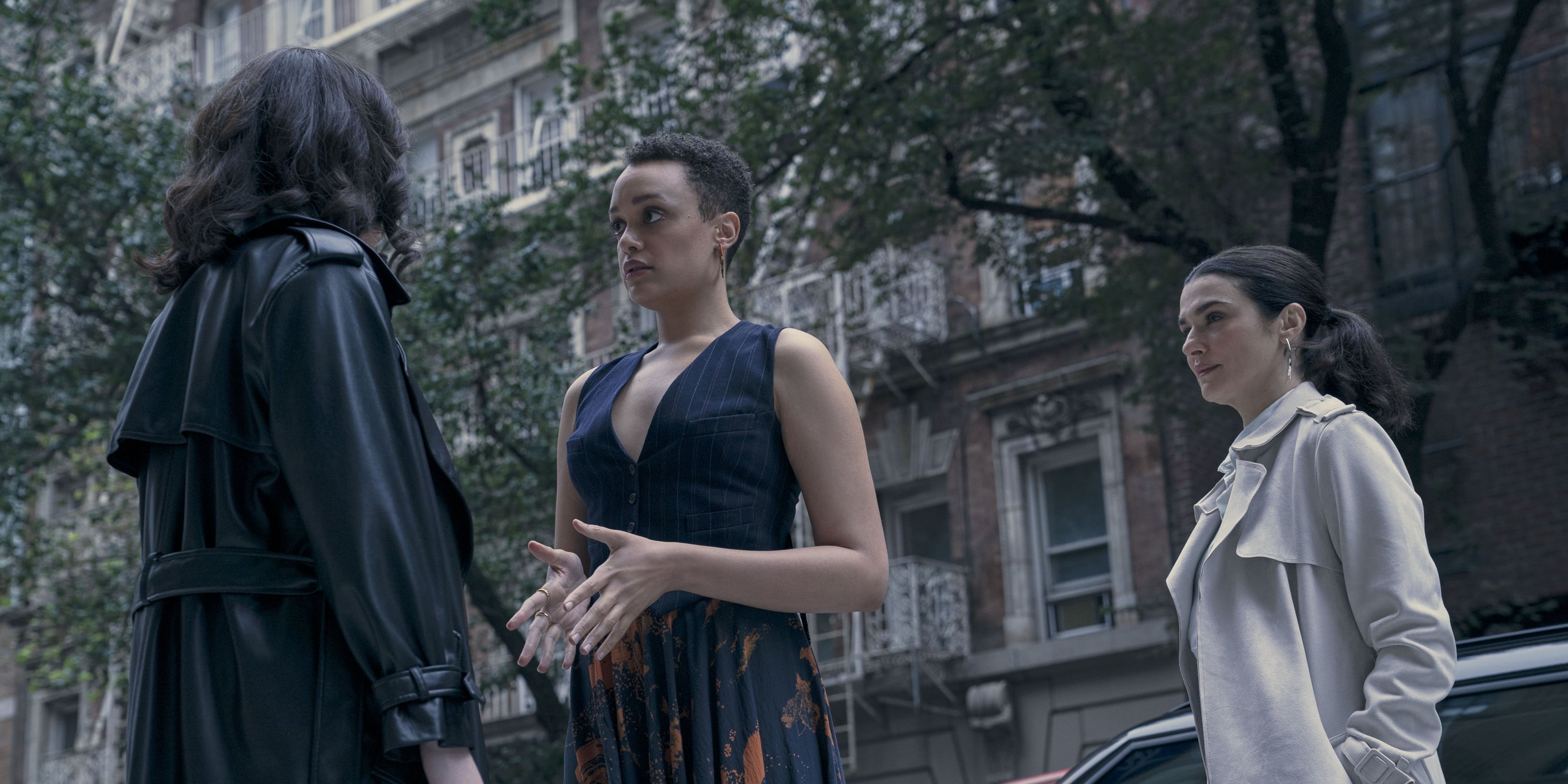 Dead Ringers Ending Explained Who Dies, and Why? POPSUGAR Entertainment