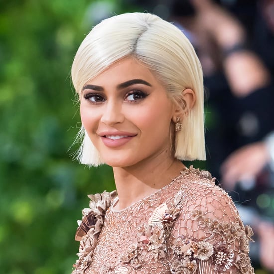 Kylie Jenner Wears a Maroon Wig
