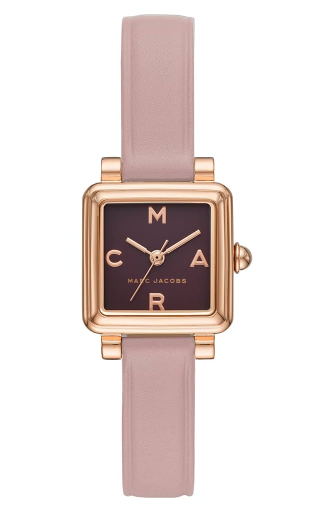 For Your Friend Who Texts You "I'll Be There in 5" — and Arrives an Hour Later