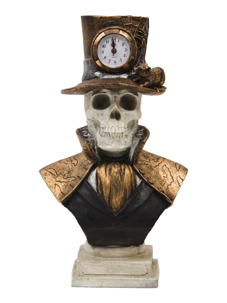 Resin Skull With Clock