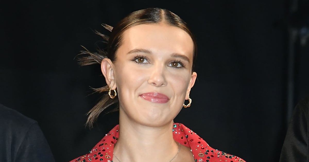 Millie Bobby Brown’s Hot Pants at Osaka Comic Con