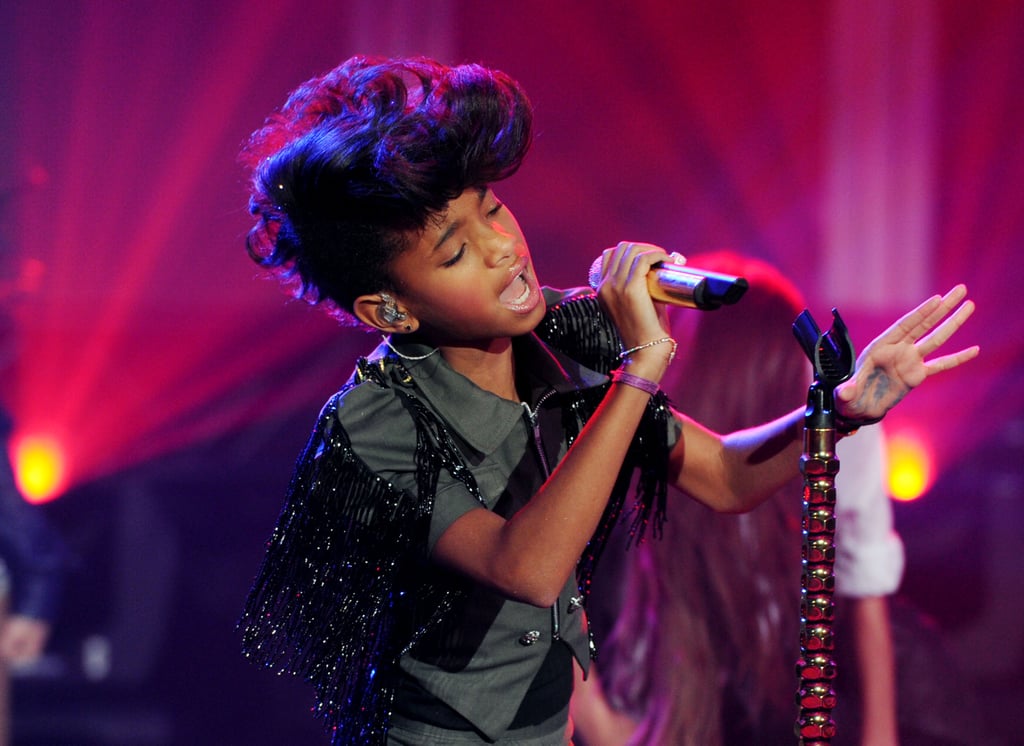 A Tuft Of Short Hair Has Stage Presence Willow Smith Beauty