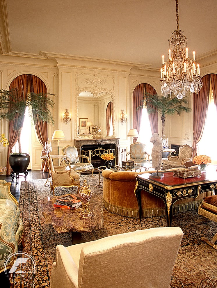 Built in 1924, the building features many beautiful period touches, such as exquisite crown molding and arched windows.