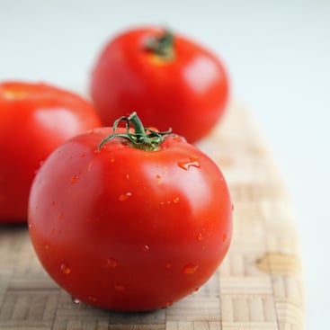How to Easily Peel Tomatoes