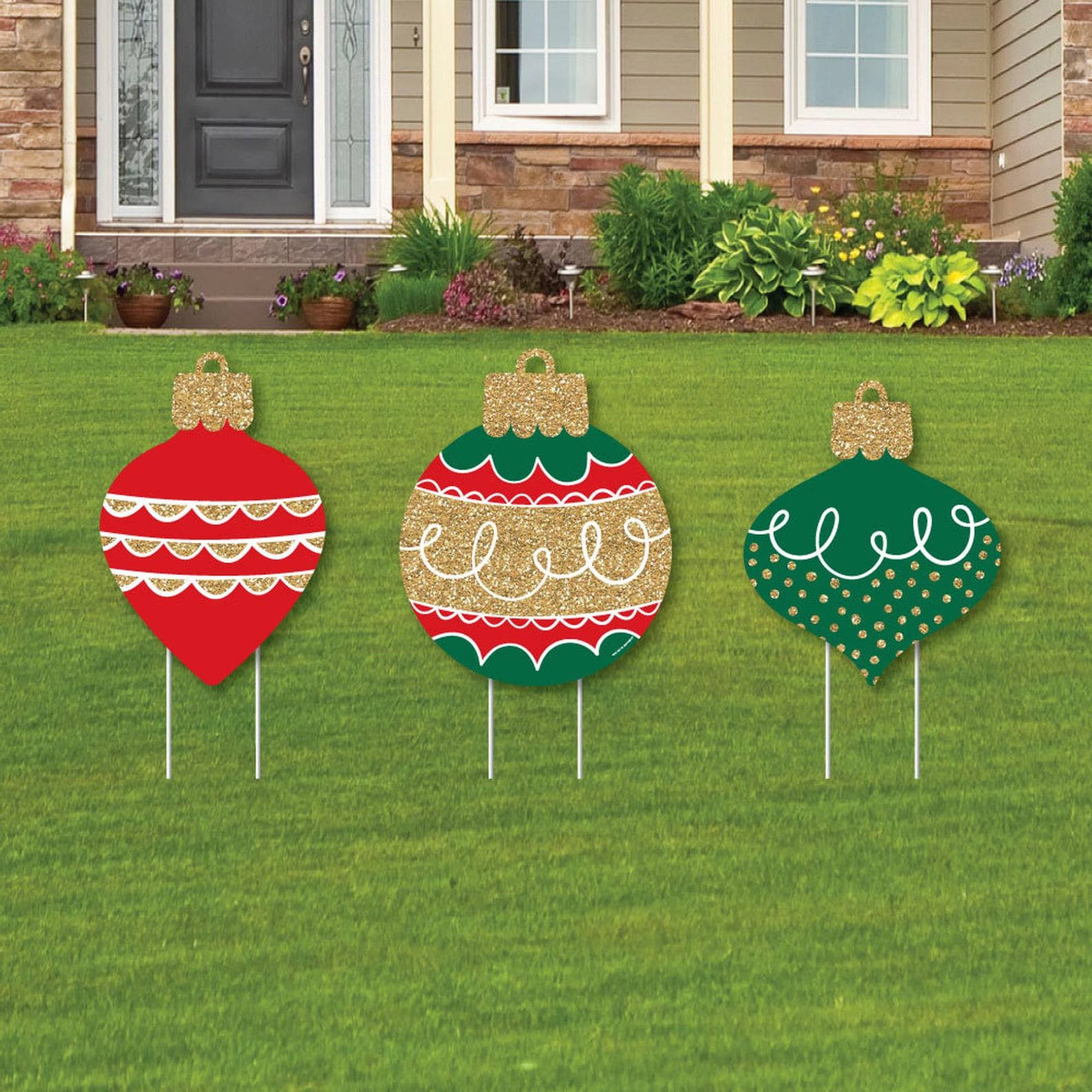 Best Large Outdoor Ornaments For Holiday Decorating 2023 POPSUGAR Home