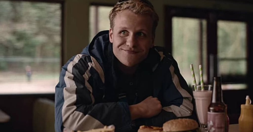 Josh Dylan as Todd