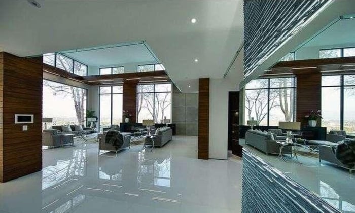 Gavin Rossdale Buys Most Expensive Home in Studio City