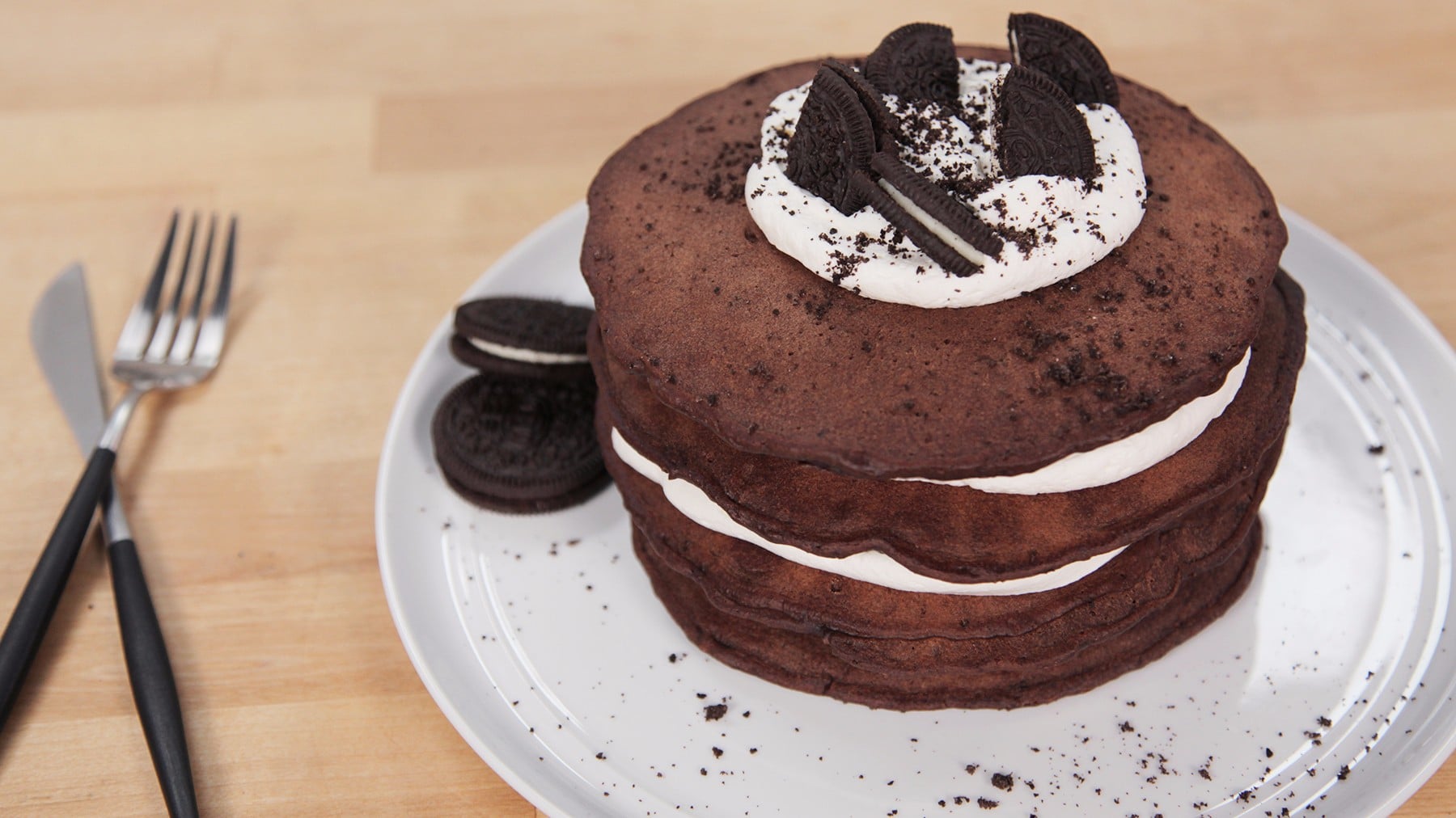 You Haven't Lived Until You've Tried These Oreo Pancakes