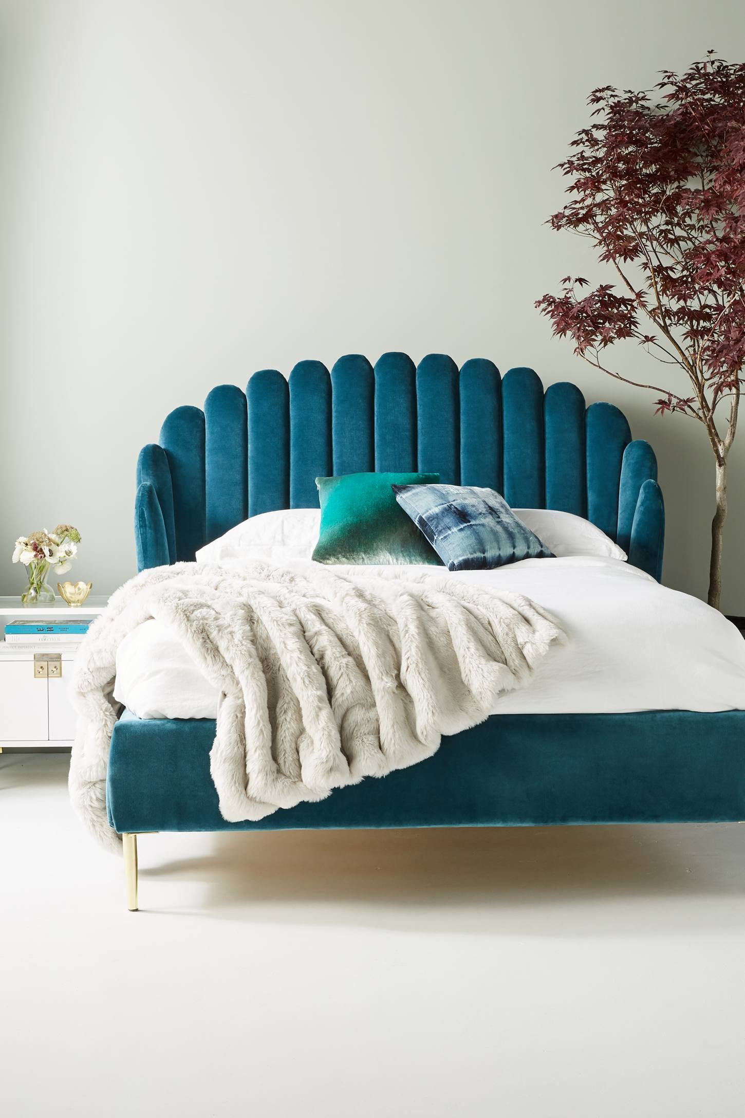 Ursula platform new arrivals bed