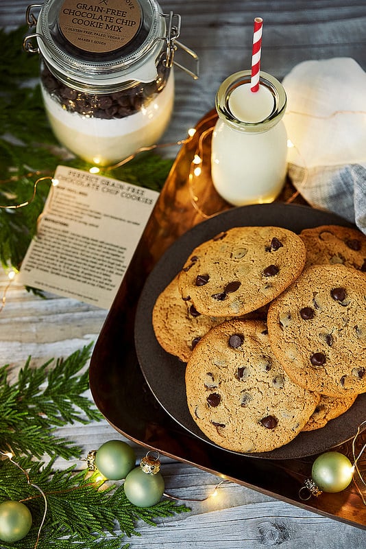 Grain-Free Vegan Chocolate Chip Cookies