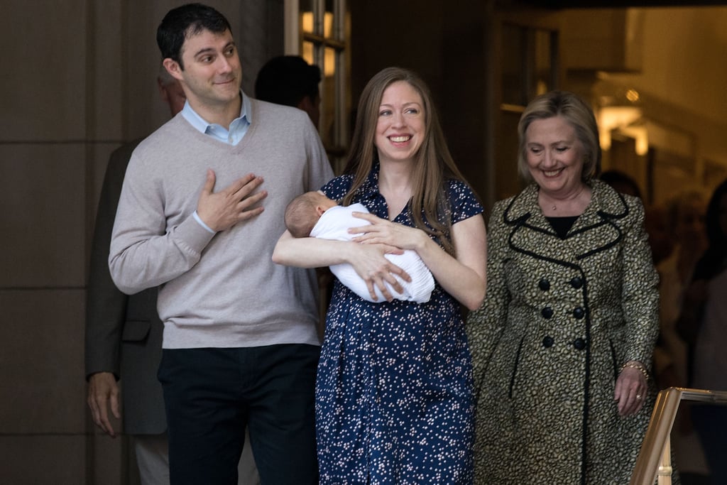 Chelsea Clinton Leaving the Hospital With Her Baby 2016