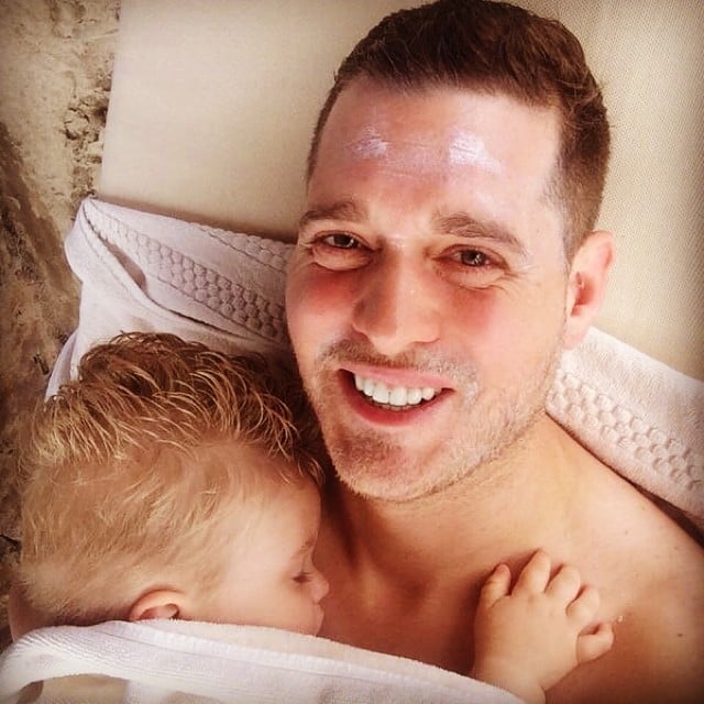 Noah Bublé was wiped out after having sunscreen applied to him by his dad.
Source: Instagram user michaelbuble