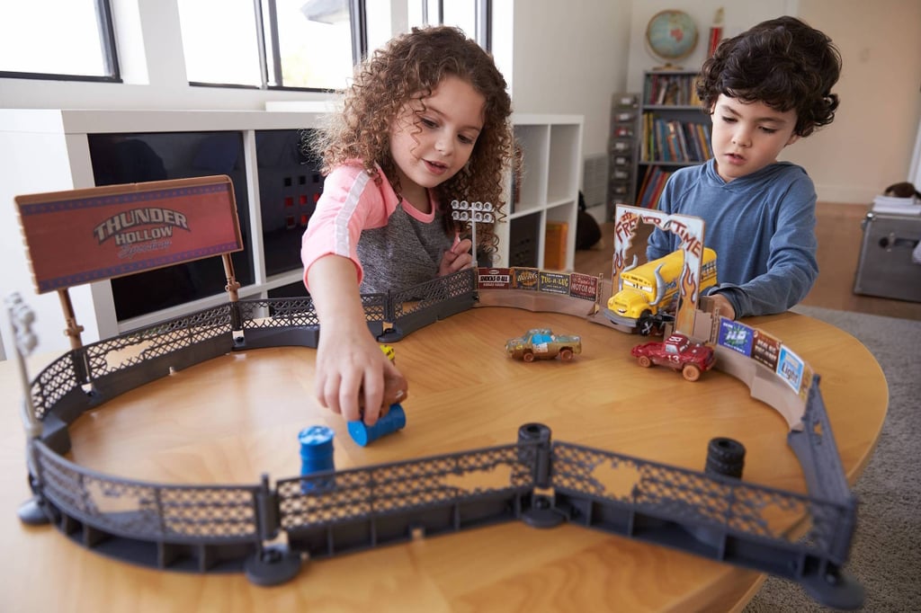 Smash and Crash Derby Crazy 8 Crashers Playset