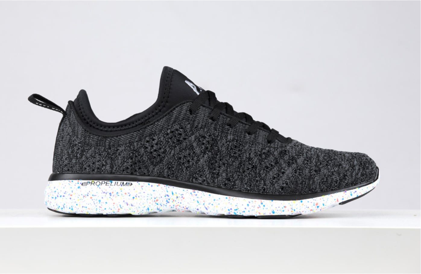 apl techloom phantom black