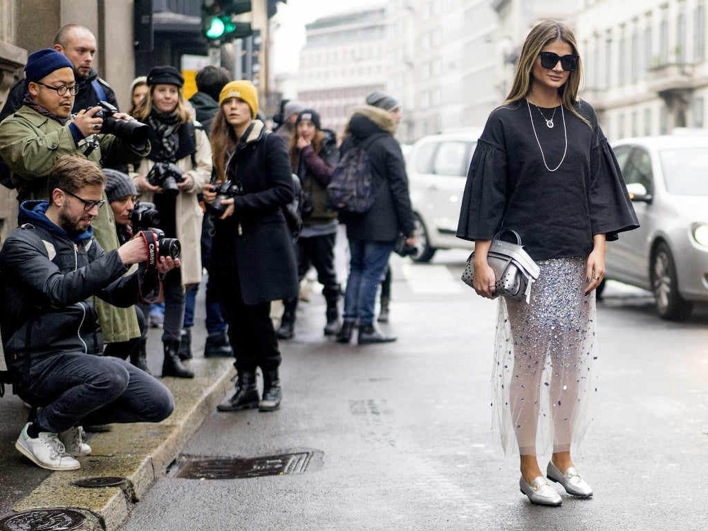 How to Wear a Midi Skirt
