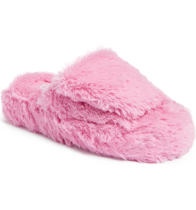 Best Fashion Gift Under $25: BP. Fawn Adjustable Faux Fur Slipper
