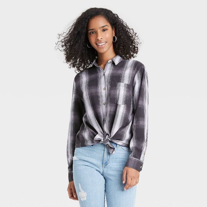 Fun Flannel: Universal Thread Long Sleeve Button-Down Shirt