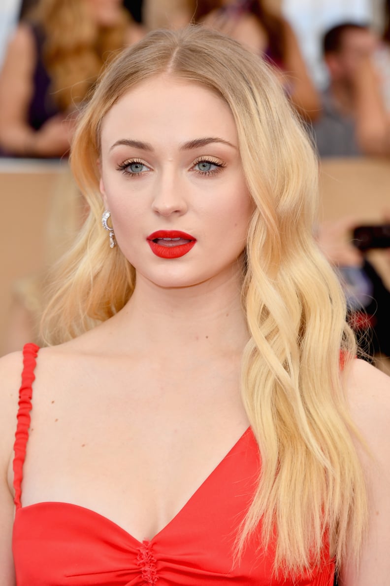 Sophie Turner With Golden Hair in 2017